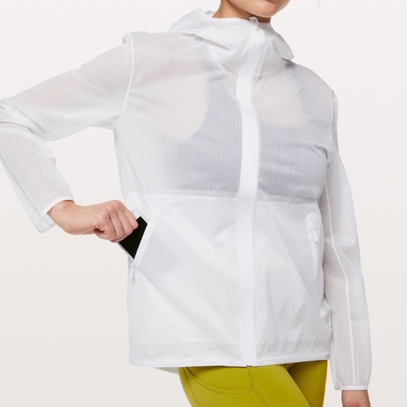 *SOLD* LULULEMON Sheer Joy Waterproof Running Jacket White NWT New 0 - Picture 1 of 9